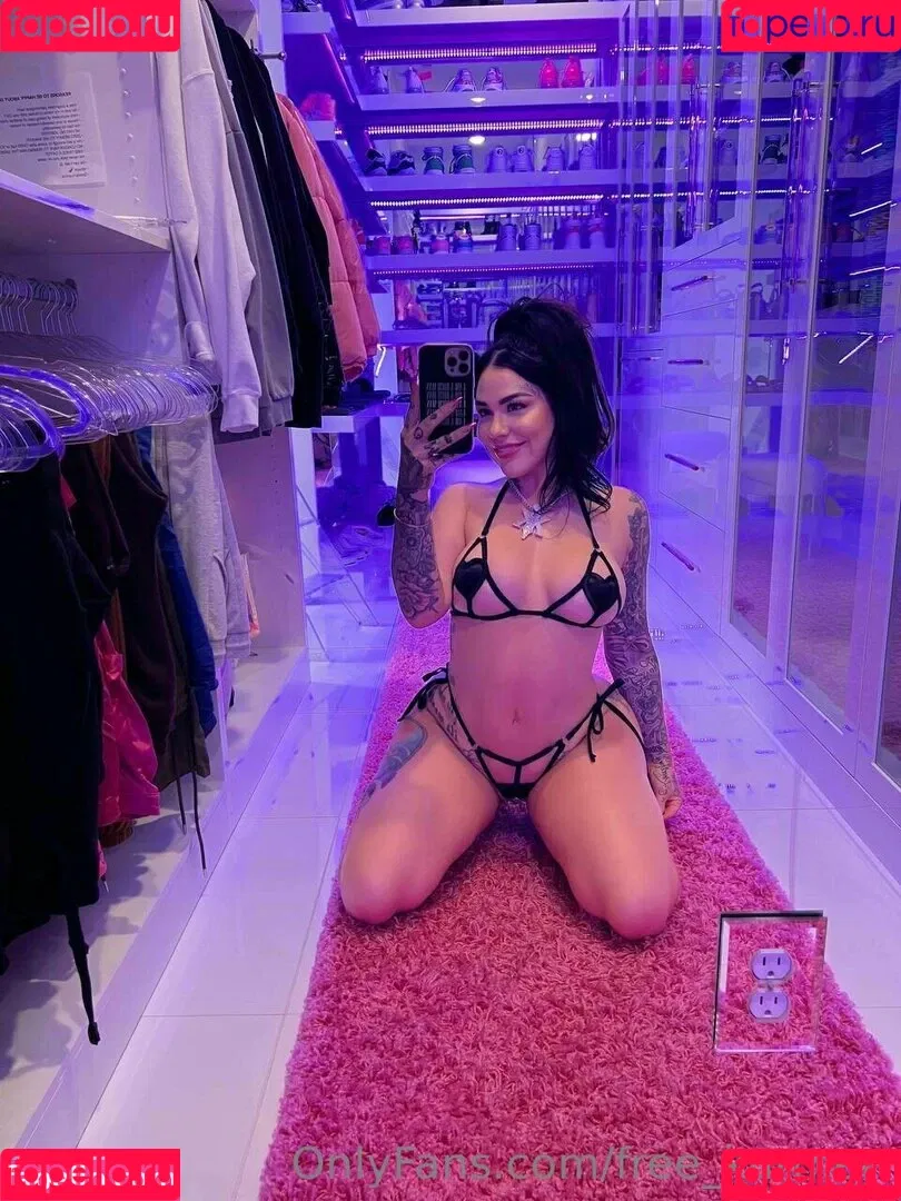free_karmen Onlyfans Photo Gallery 
