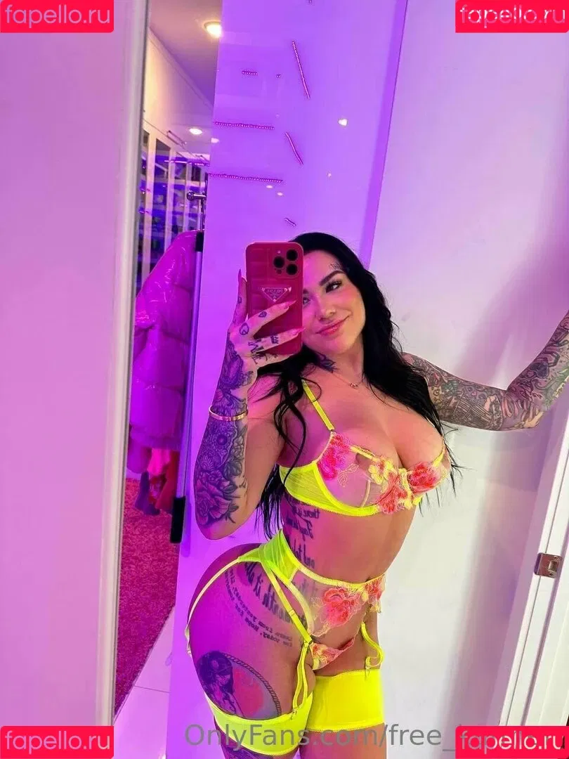 free_karmen Onlyfans Photo Gallery 