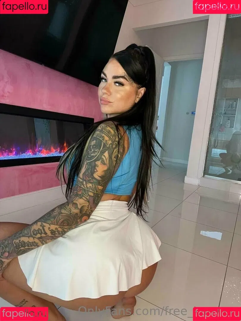 free_karmen Onlyfans Photo Gallery 