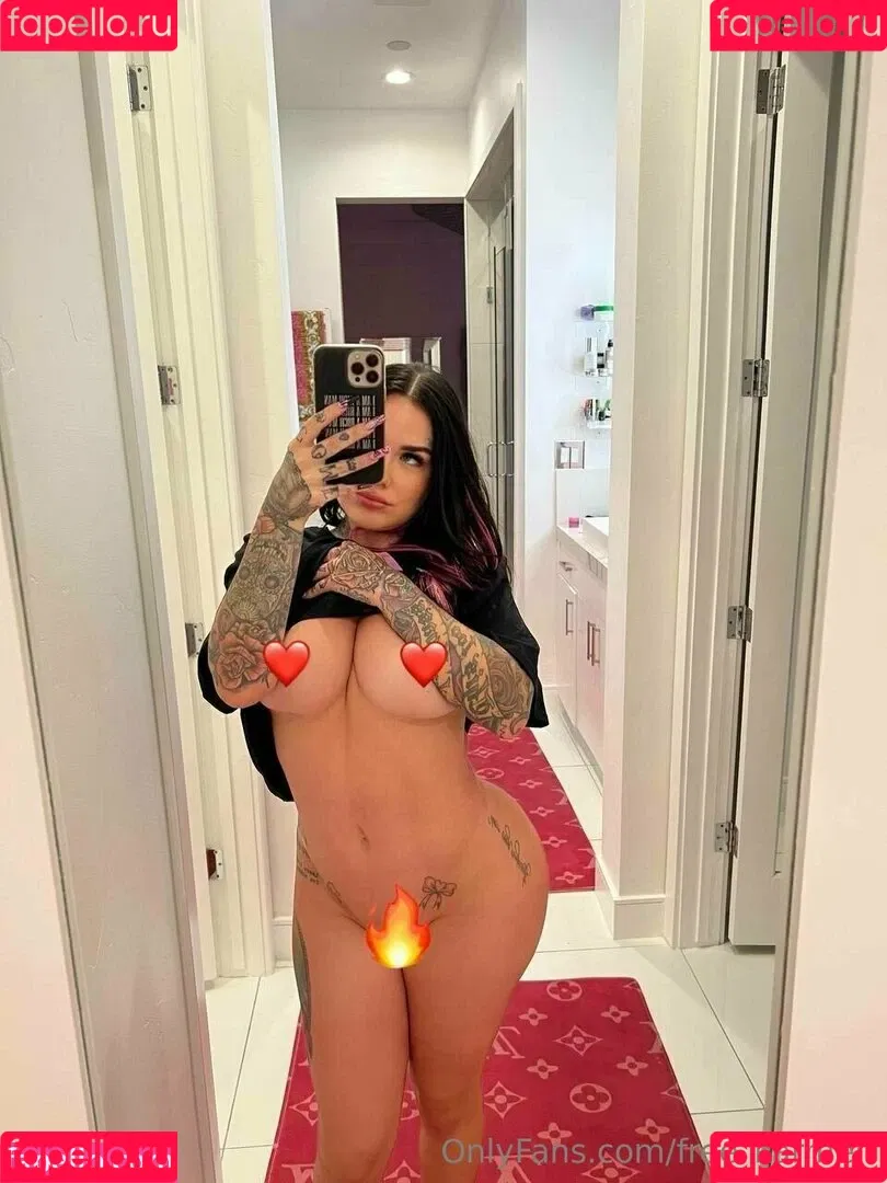 free_karmen Onlyfans Photo Gallery 
