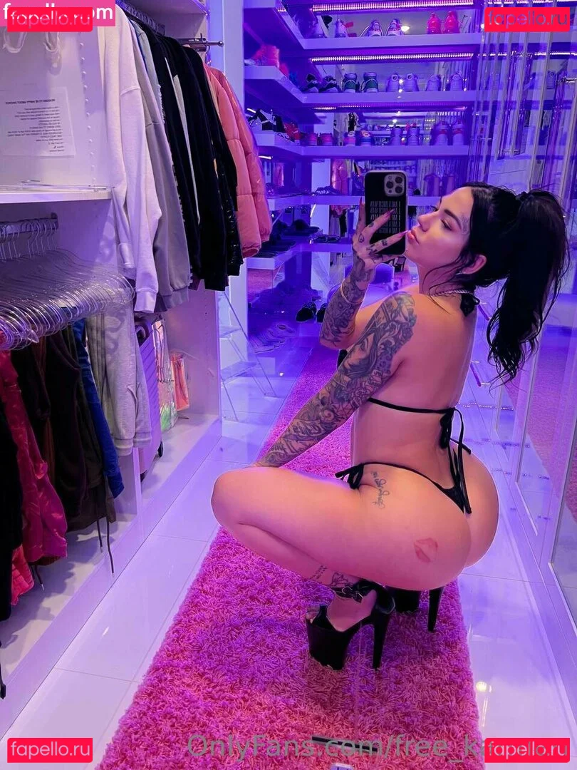 free_karmen Onlyfans Photo Gallery 