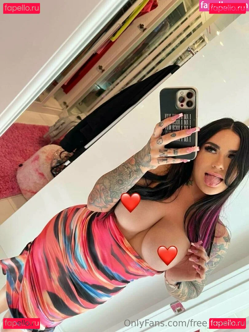 free_karmen Onlyfans Photo Gallery 