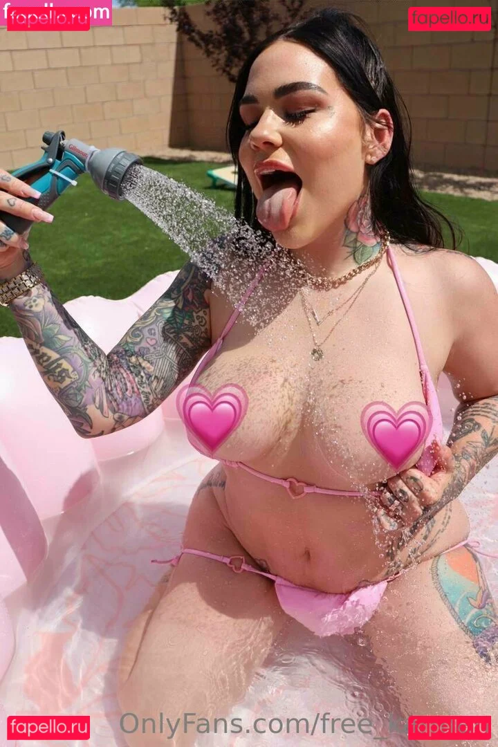 free_karmen Onlyfans Photo Gallery 