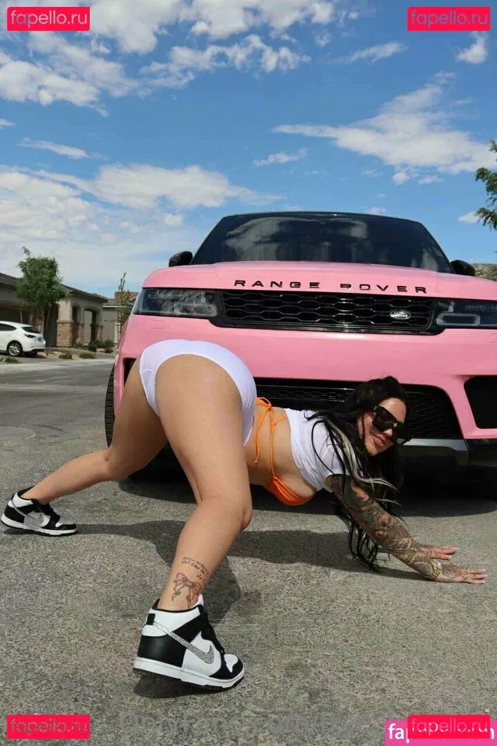 free_karmen Onlyfans Photo Gallery 