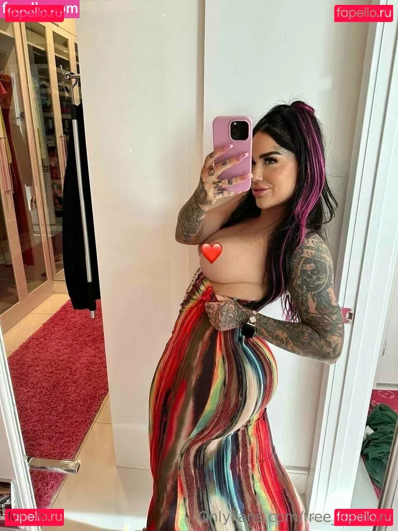 free_karmen Onlyfans Photo Gallery 