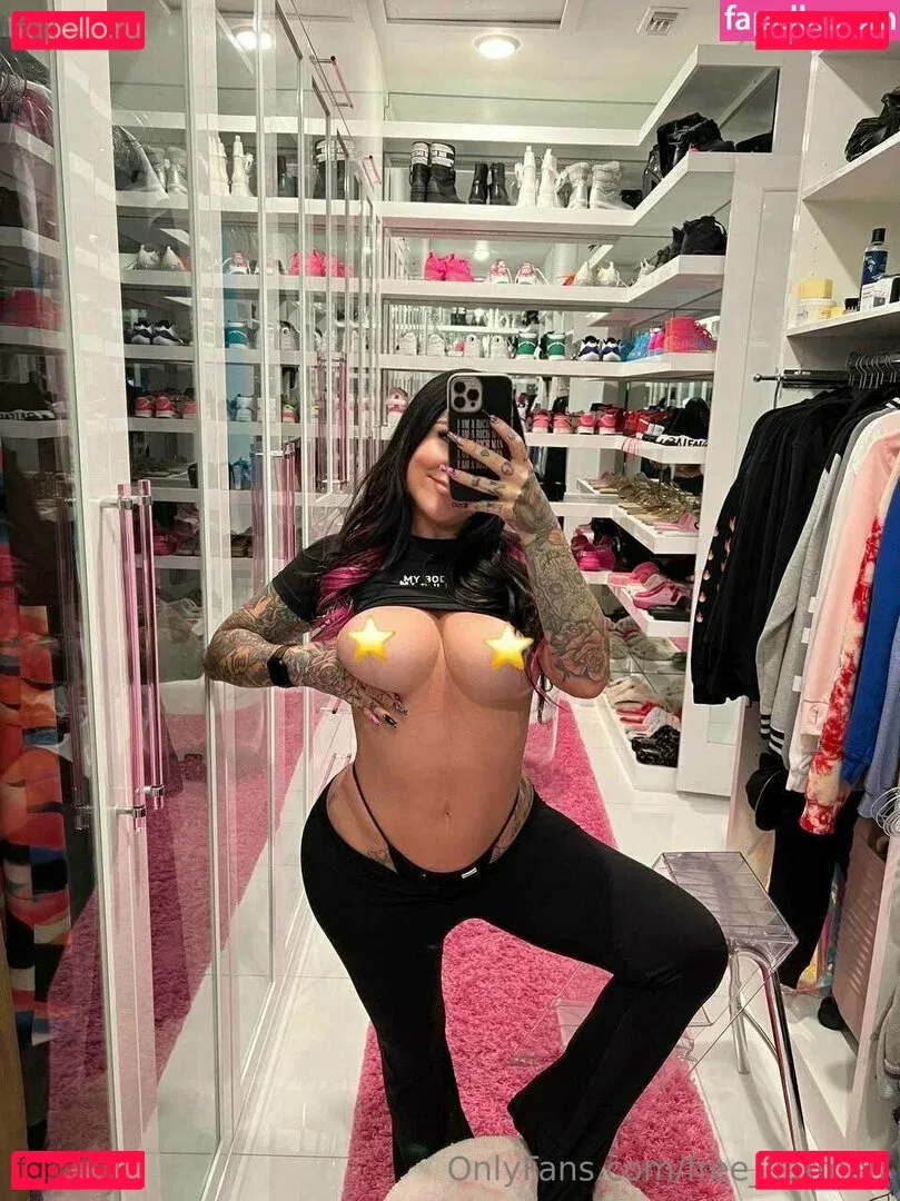 free_karmen Onlyfans Photo Gallery 