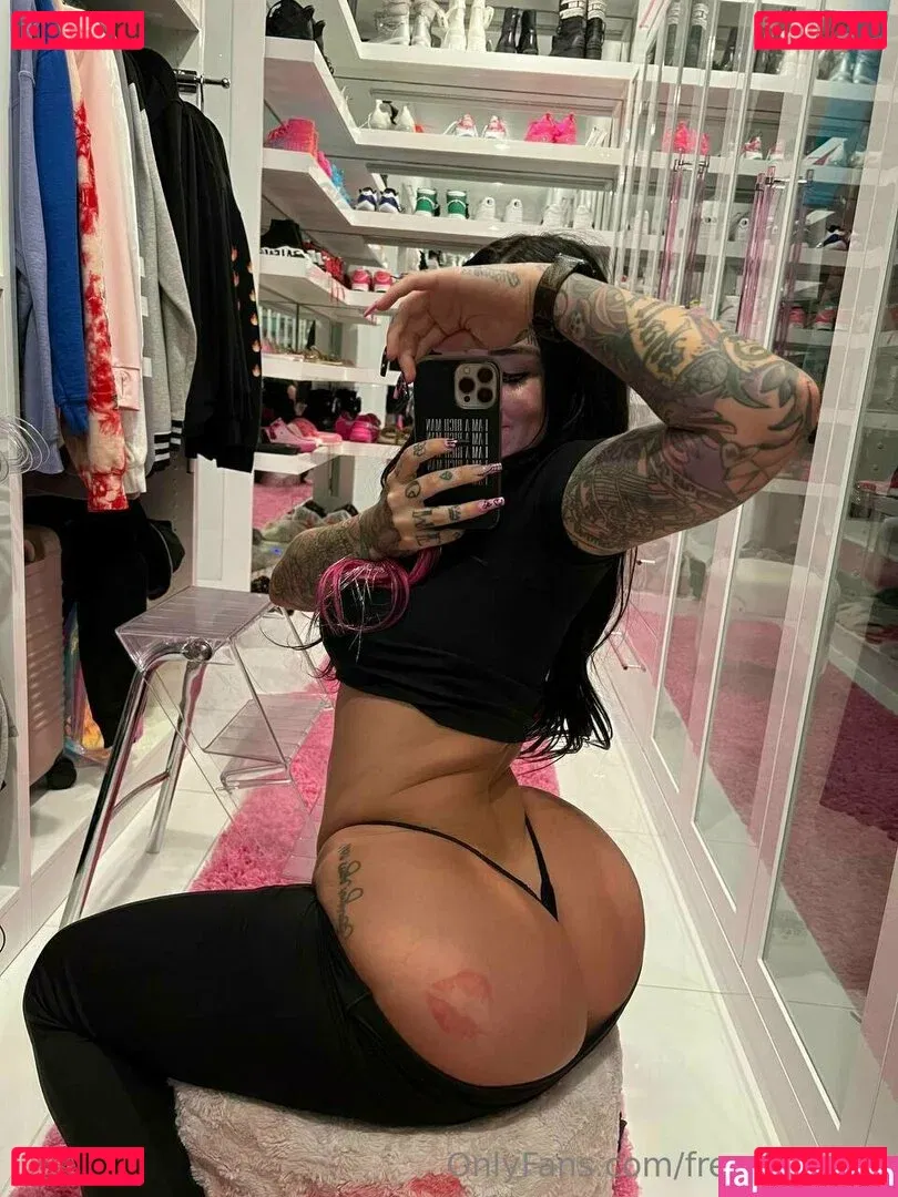 free_karmen Onlyfans Photo Gallery 