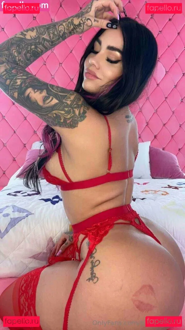 free_karmen Onlyfans Photo Gallery 