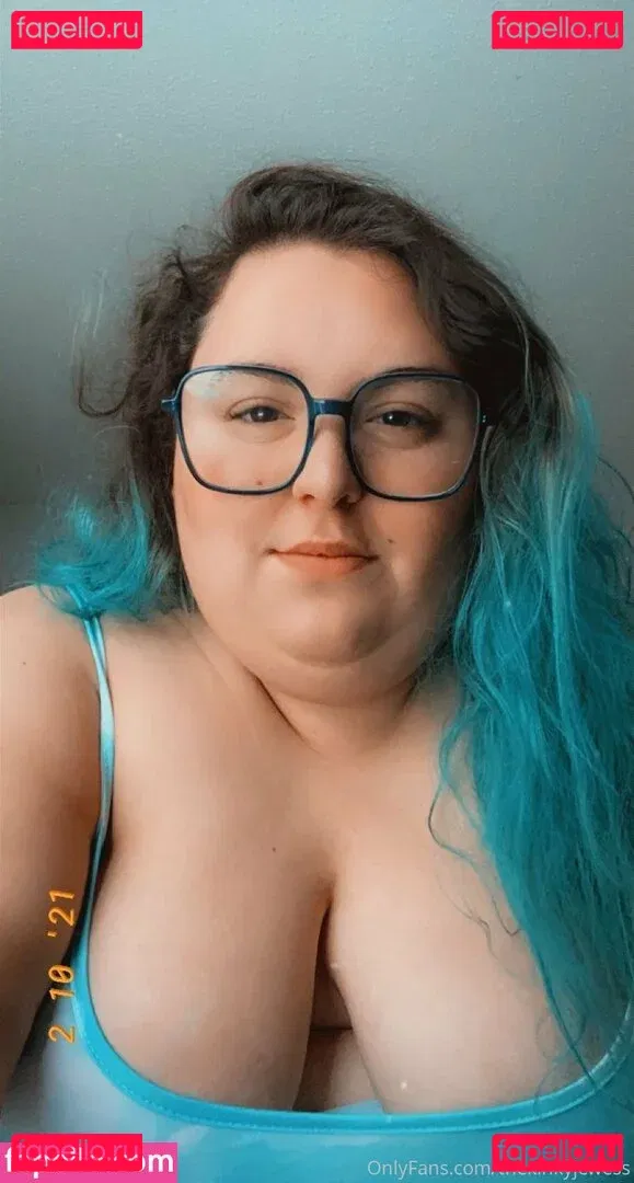 thekinkyjewess Onlyfans Photo Gallery 