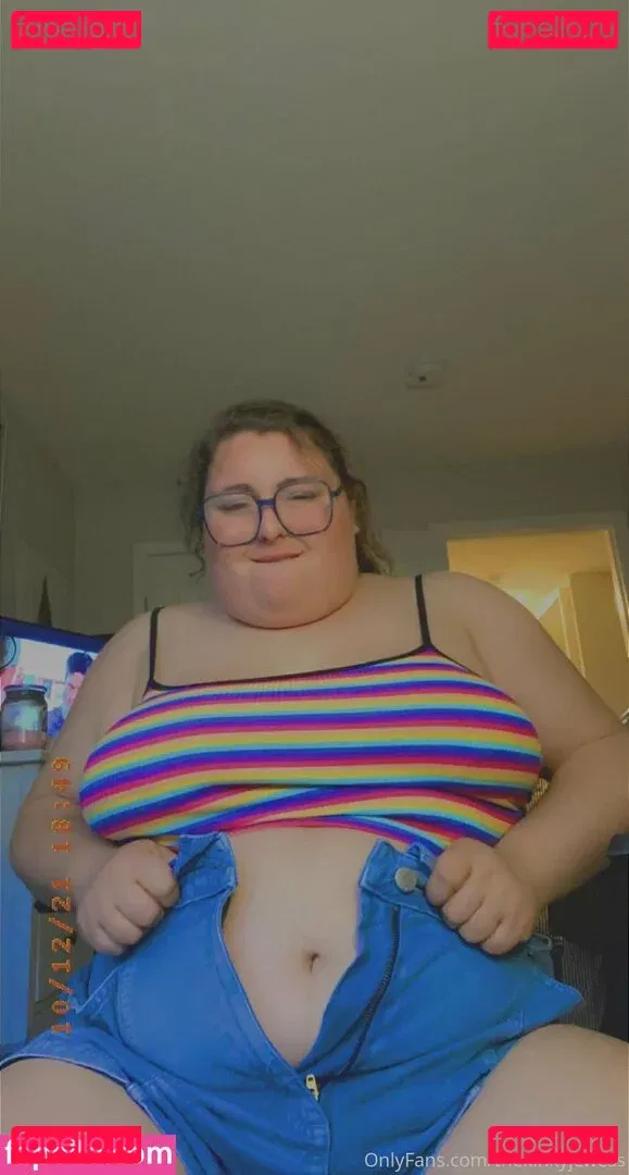 thekinkyjewess Onlyfans Photo Gallery 