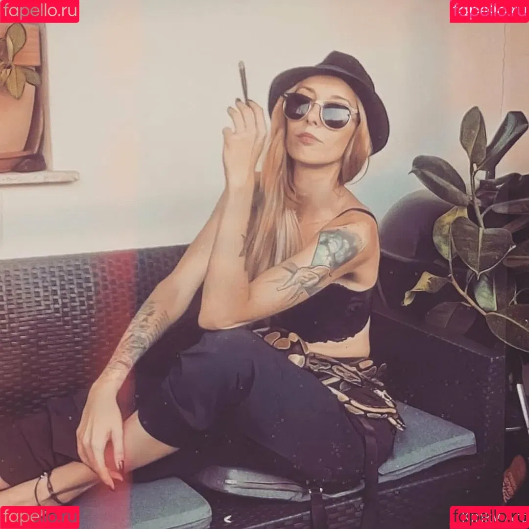 artnvenom Onlyfans Photo Gallery 