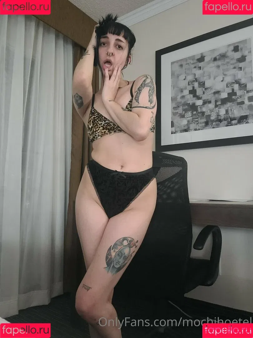 mochihoetel Onlyfans Photo Gallery 