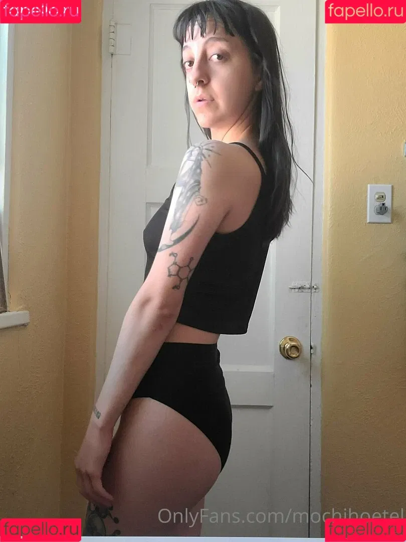 mochihoetel Onlyfans Photo Gallery 
