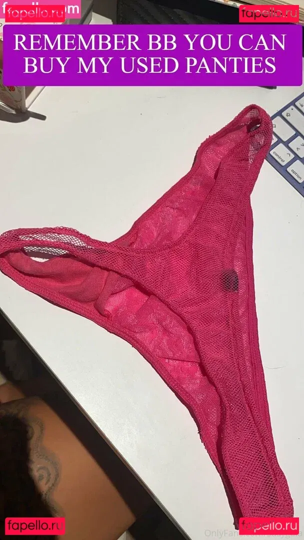 Socola Onlyfans Photo Gallery 