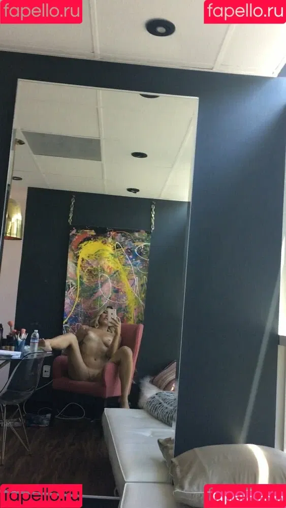 Charissa Thompson Onlyfans Photo Gallery 