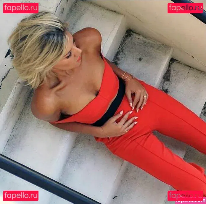 Charissa Thompson Onlyfans Photo Gallery 