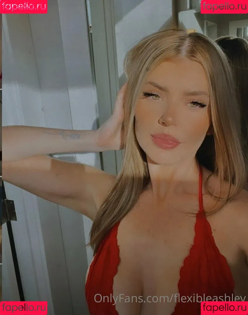 flexibleashley Onlyfans Photo Gallery 