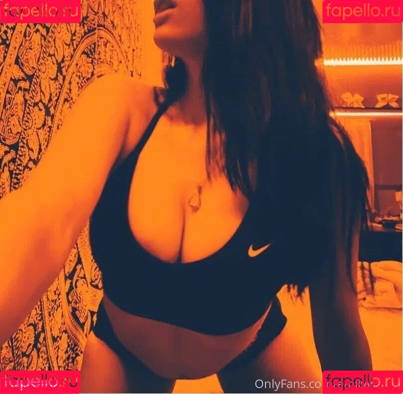 Emily Jaye Onlyfans Photo Gallery 