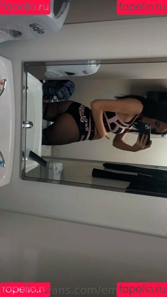 Emily Jaye Onlyfans Photo Gallery 