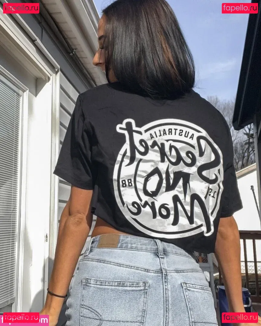 Emily Jaye Onlyfans Photo Gallery 