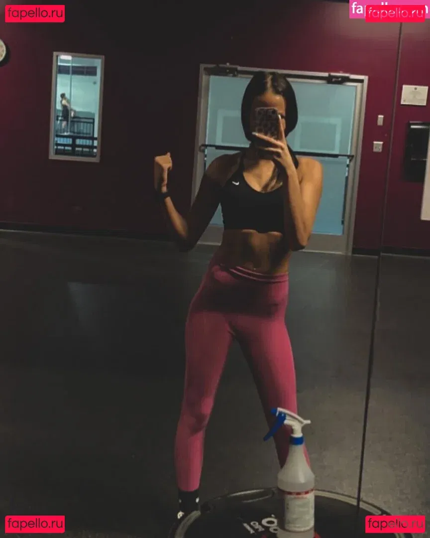 Emily Jaye Onlyfans Photo Gallery 