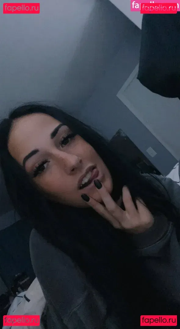 Emily Jaye Onlyfans Photo Gallery 