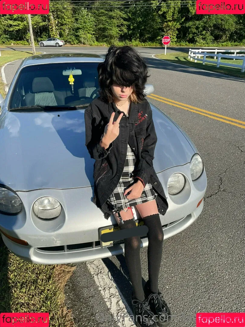 bitchgutzz Onlyfans Photo Gallery 