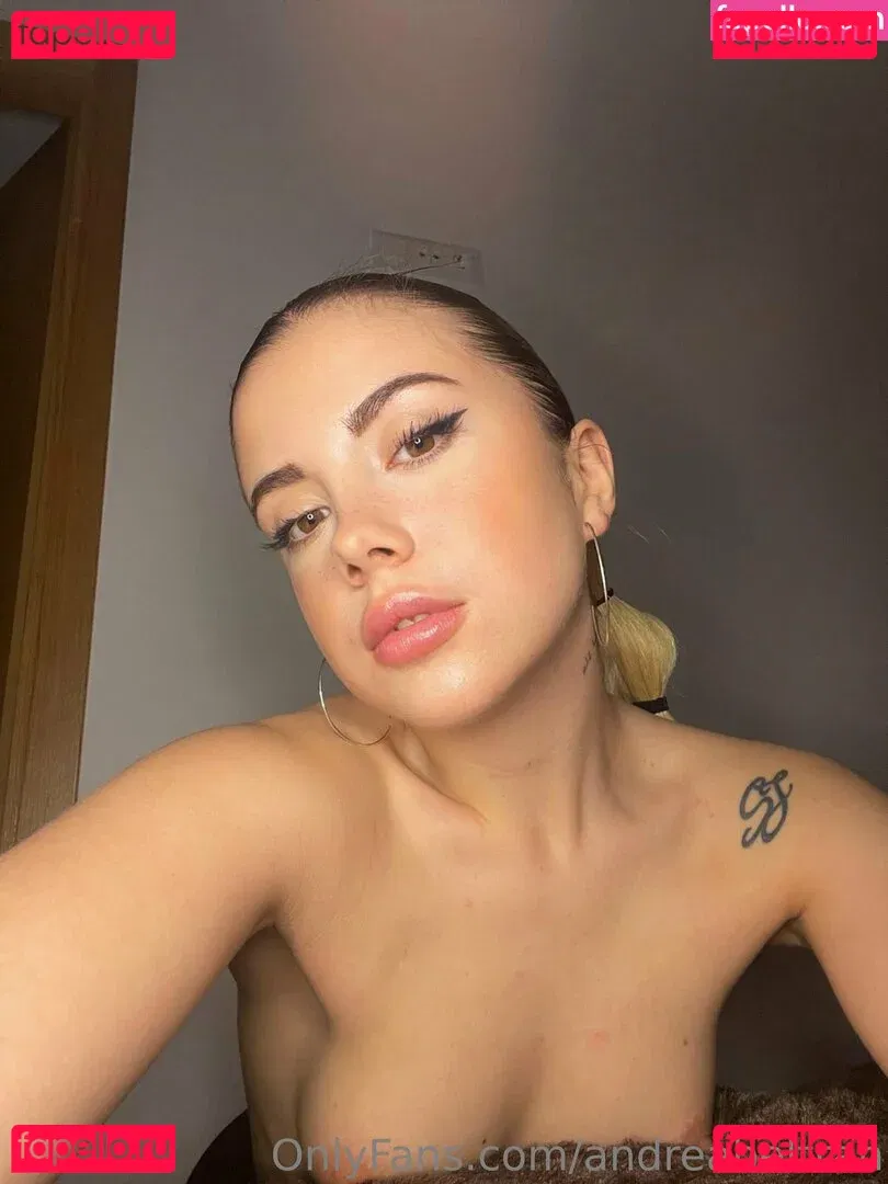 andreabeltran Onlyfans Photo Gallery 