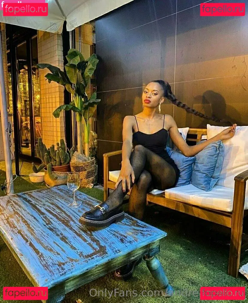 andreabeltran Onlyfans Photo Gallery 