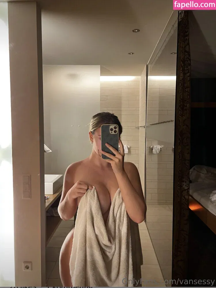 Vansessy Onlyfans Photo Gallery 