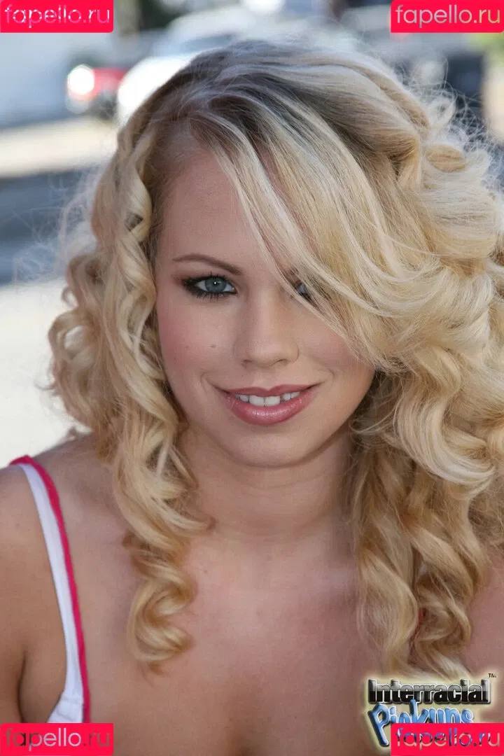 Britney Young Onlyfans Photo Gallery 
