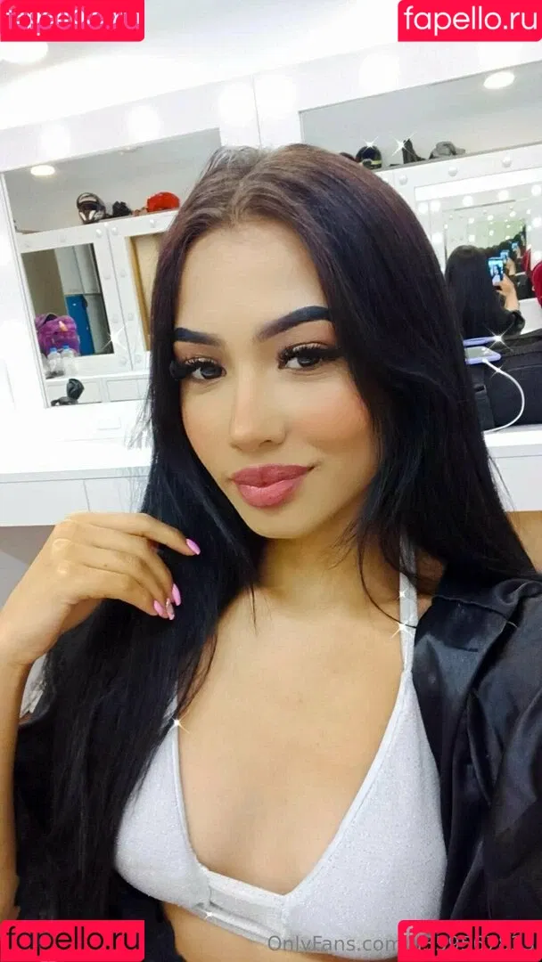 cecilia.suarez Onlyfans Photo Gallery 