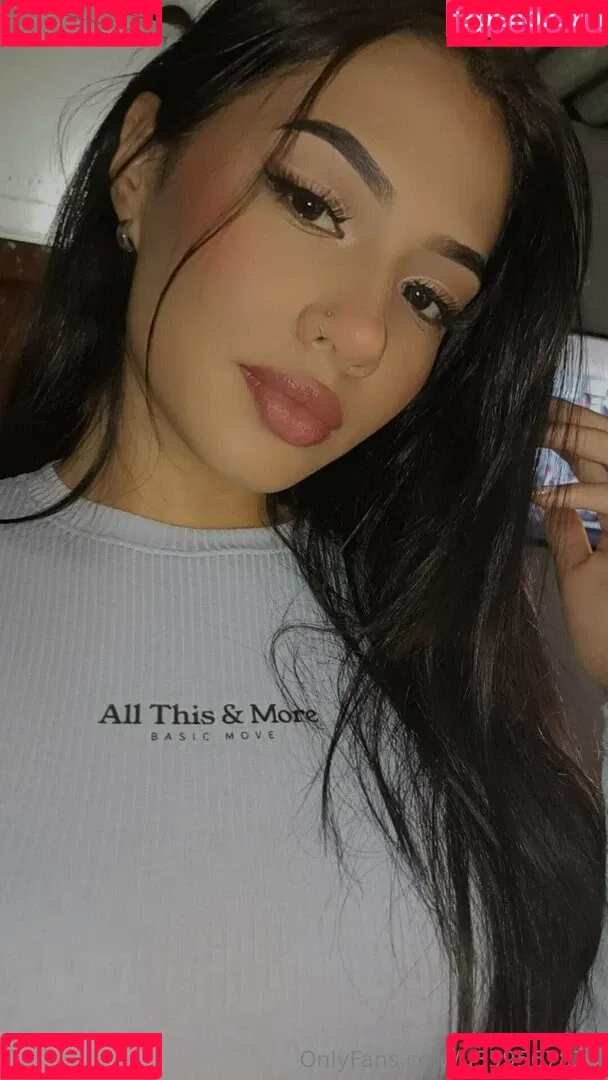 cecilia.suarez Onlyfans Photo Gallery 