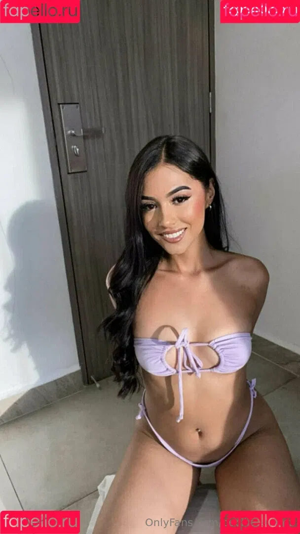 cecilia.suarez Onlyfans Photo Gallery 