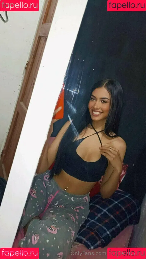 cecilia.suarez Onlyfans Photo Gallery 