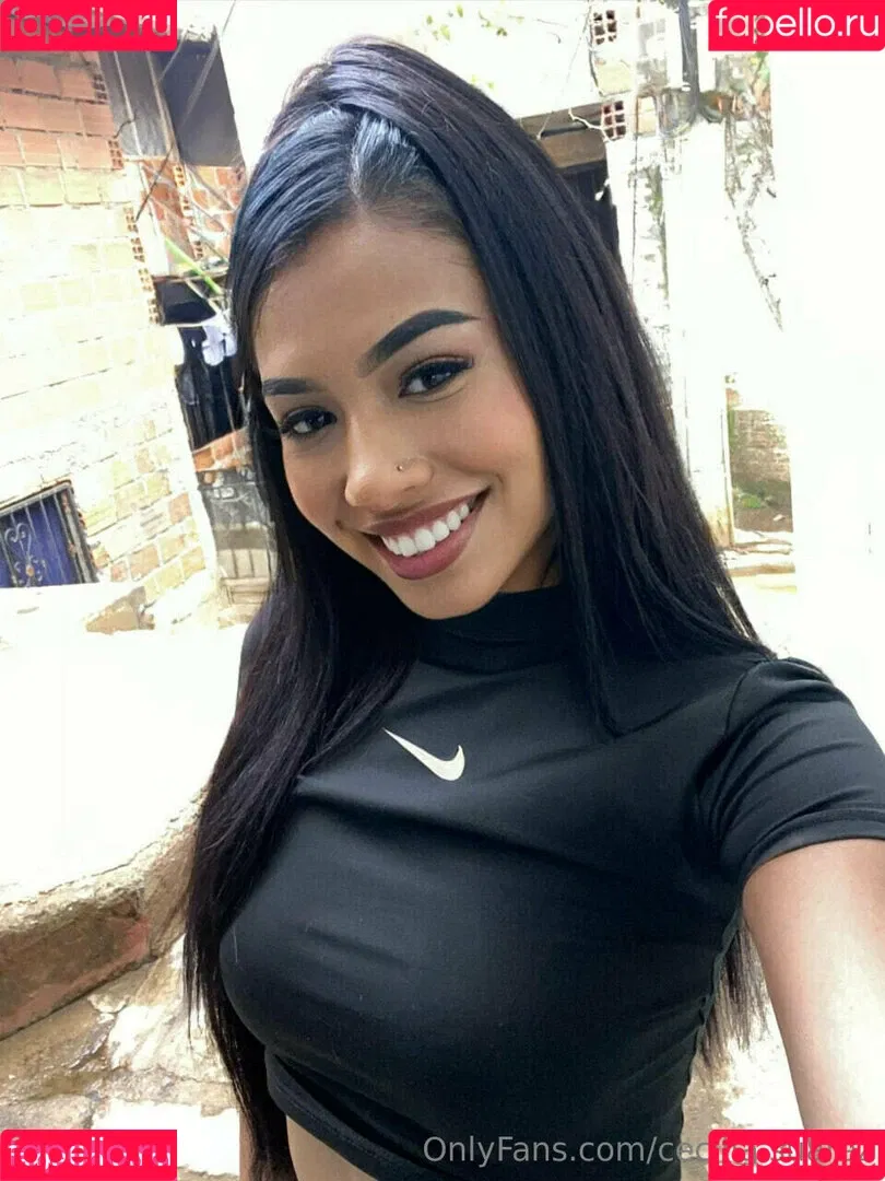 cecilia.suarez Onlyfans Photo Gallery 