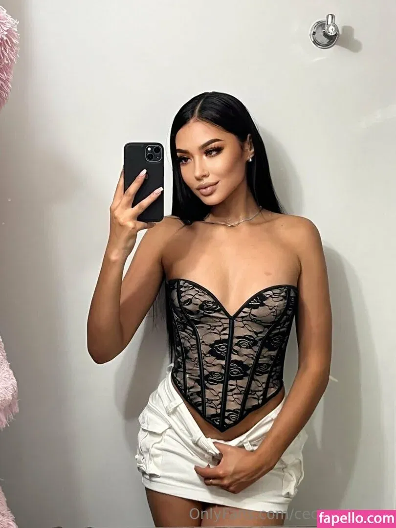 cecilia.suarez Onlyfans Photo Gallery 