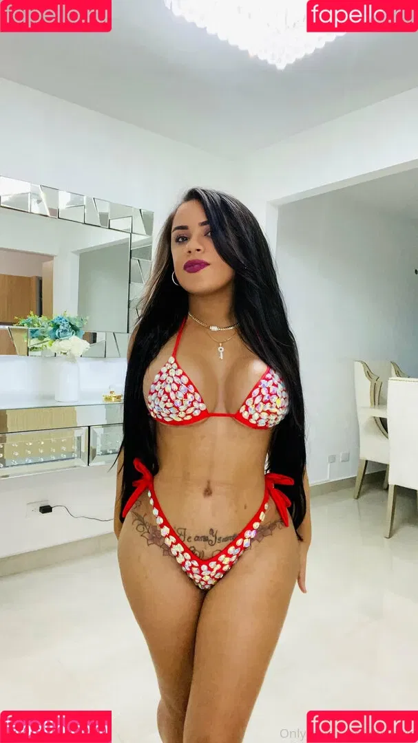 karenvip Onlyfans Photo Gallery 