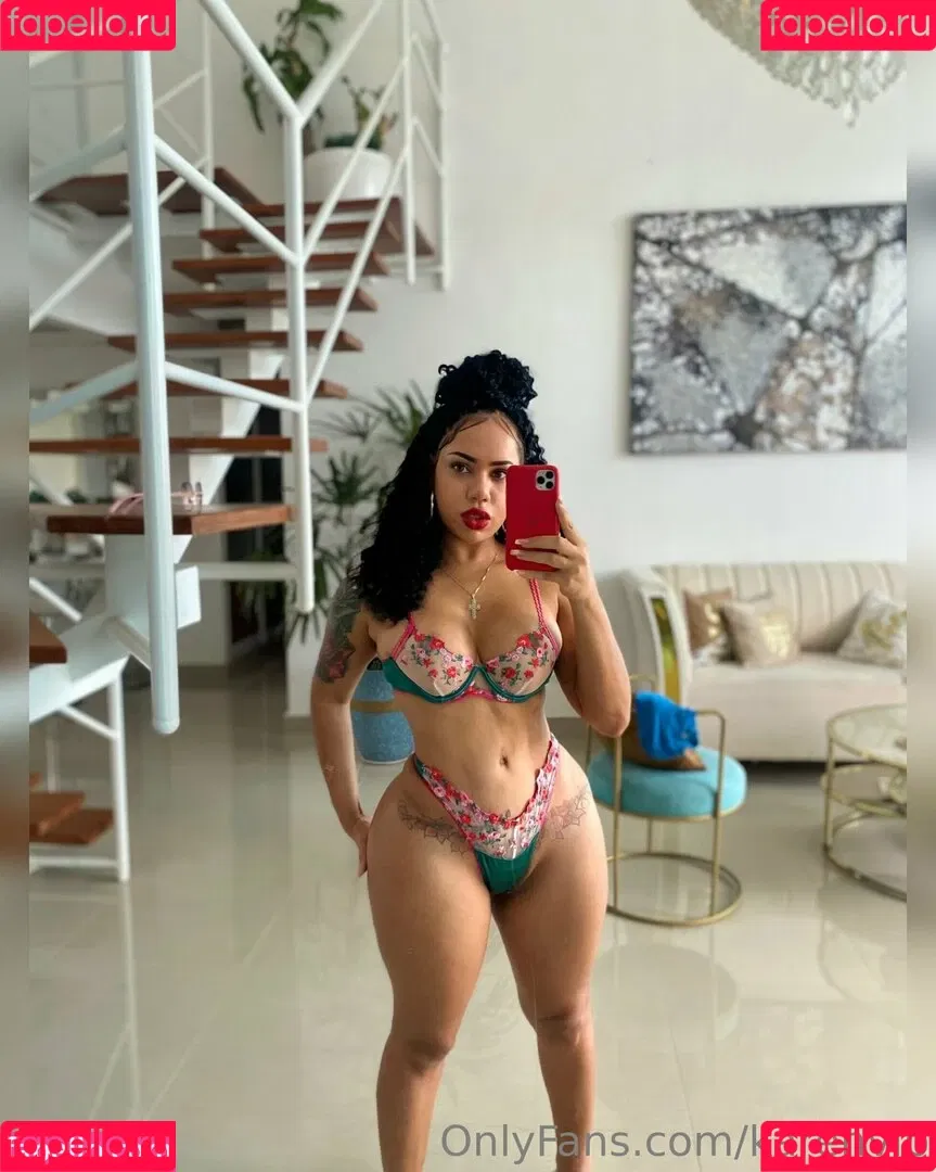 karenvip Onlyfans Photo Gallery 