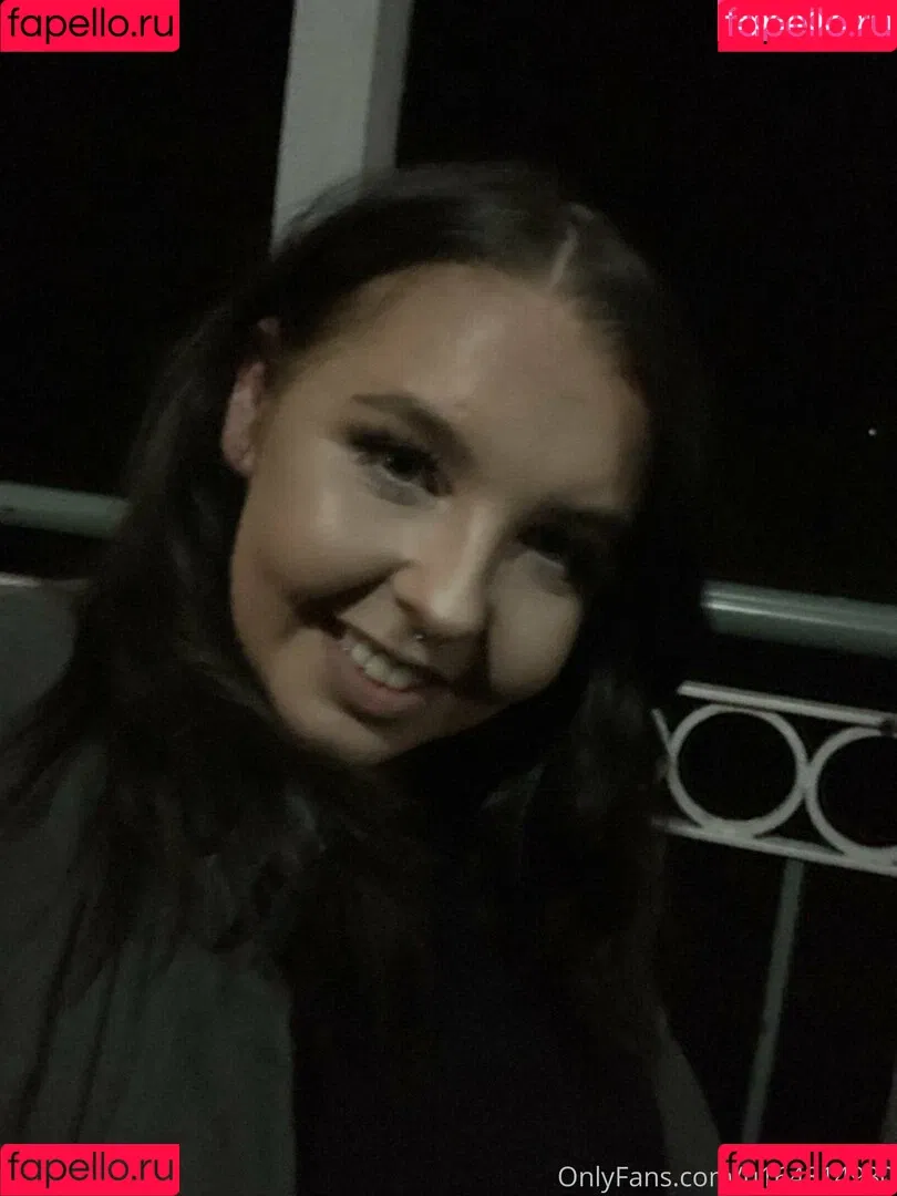 tashag18 Onlyfans Photo Gallery 