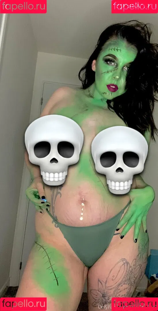 tashag18 Onlyfans Photo Gallery 