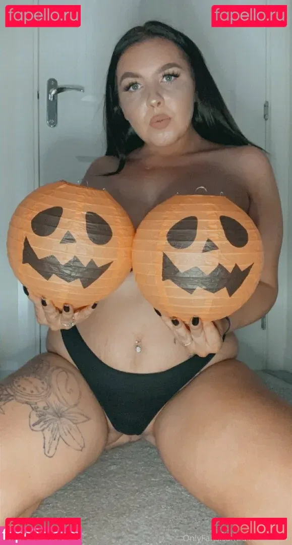 tashag18 Onlyfans Photo Gallery 