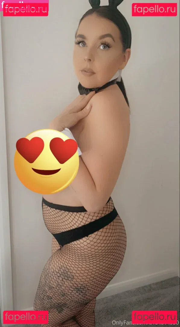 tashag18 Onlyfans Photo Gallery 