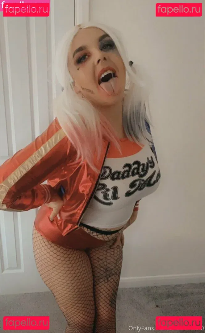 tashag18 Onlyfans Photo Gallery 