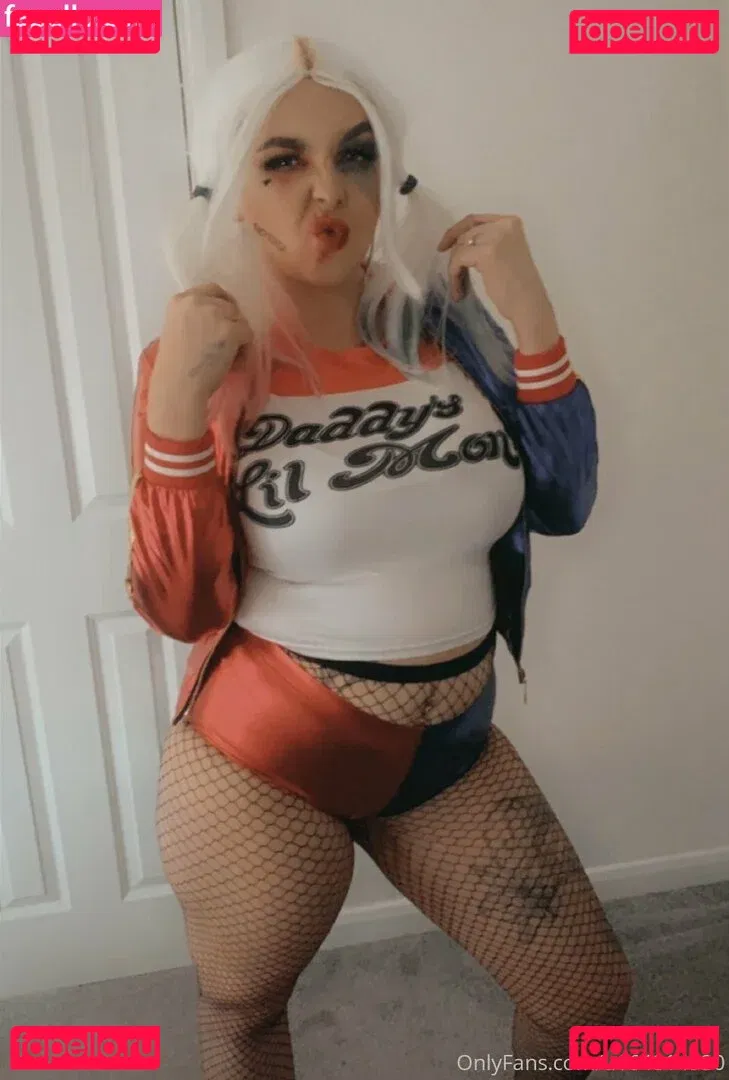 tashag18 Onlyfans Photo Gallery 