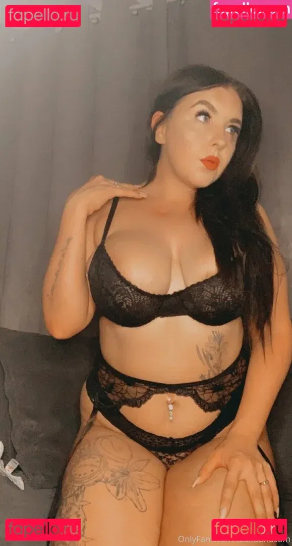 tashag18 Onlyfans Photo Gallery 