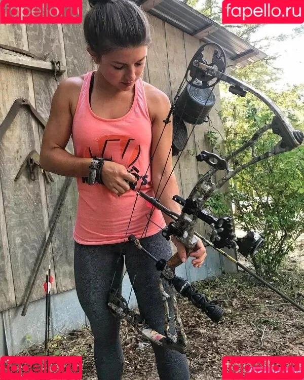 Hannah Barron Onlyfans Photo Gallery 