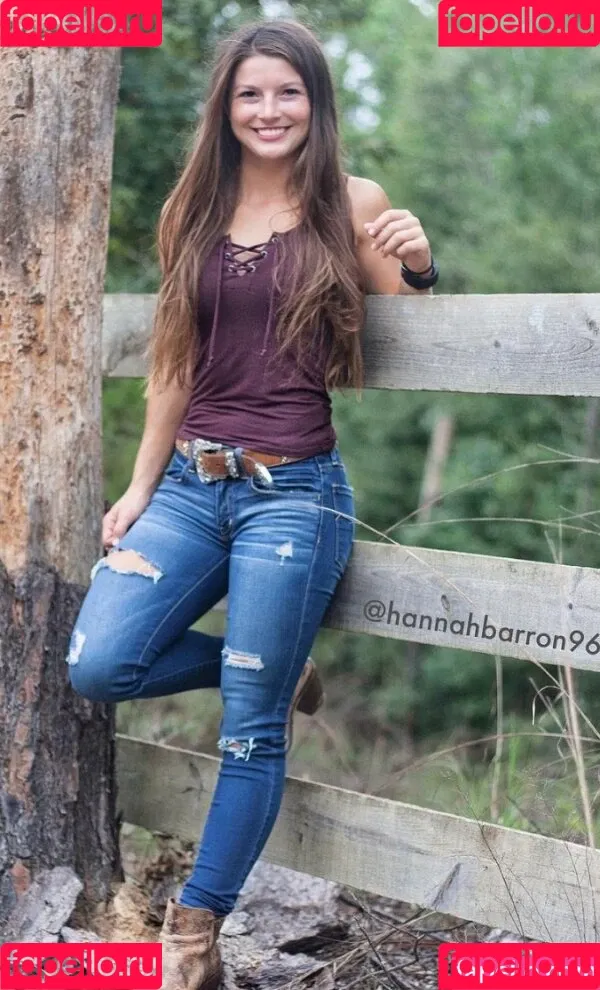 Hannah Barron Onlyfans Photo Gallery 