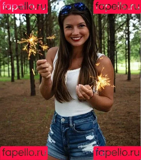 Hannah Barron Onlyfans Photo Gallery 