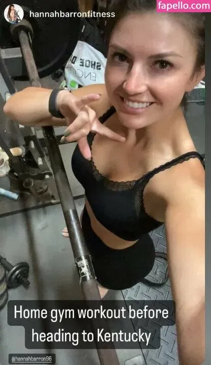 Hannah Barron Onlyfans Photo Gallery 